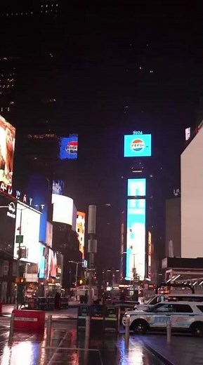 Times Square Billboard Reveals 2026 Bestseller Comeback #shorts