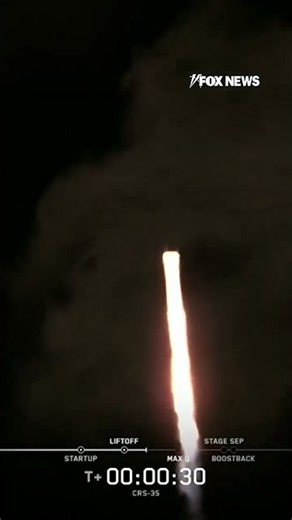 SEE IT: SpaceX rocket blasts off towards International Space Station #foxnews #news #shorts