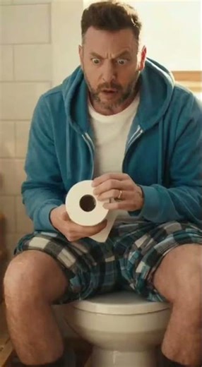 Curious Cat vs Ceiling Fan… and an Unexpected Surprise