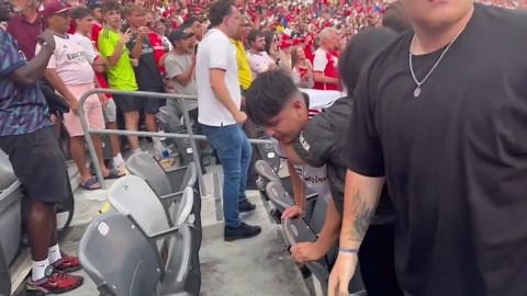 Brawl breaks out at New Jersey Soccer match between Manchester United and Arsenal
