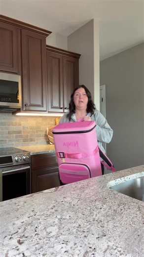 I fear the Ninja backpack cooler is that good. Perfect for summer, sports, or a gift idea! #ninja #cooler #ninjafrostvaultgo #backpackcooler #ninjacooler