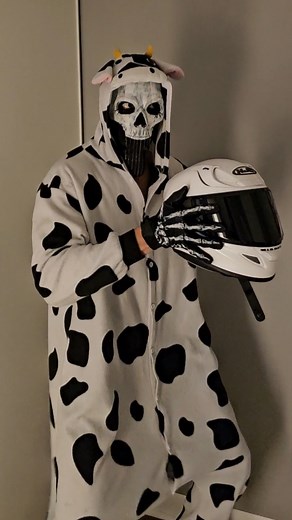 Unleashing Fun with Cosplay Masks in Call of Duty Ghost