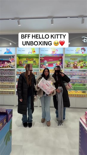 Hello Kitty Unboxing