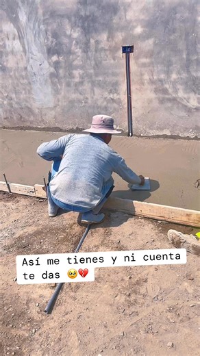 Ni cuenta te das 🥹💔 #fridayevent #humorviral | Albañiles graciosos