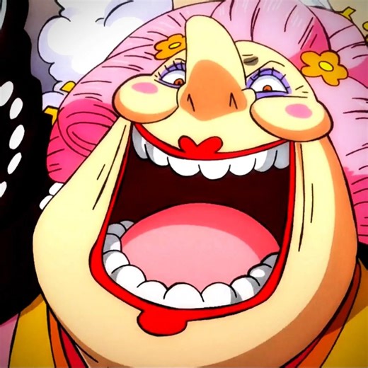 Robin actually DEFEATED Big Mom in 10 seconds! 😱 #onepiece #trending