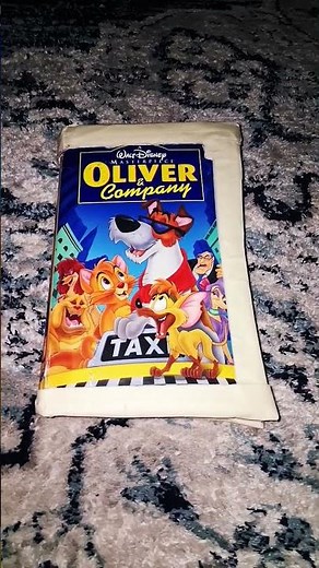 OLIVER AND COMPANY [1988-1996] VHS