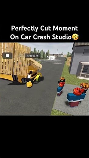 perfectly cut moment in Roblox car crash studio 😂🥹✌️