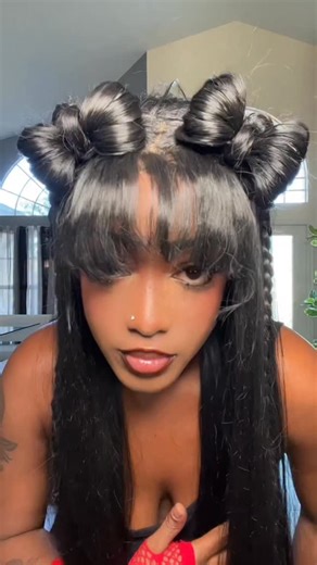 宇宙王族 🇭🇹 on Instagram: "Hair Bow Tutorial 🎀 You can use this method to make any hairbow , even if it’s just one big bow. I was using a synthetic wig that was tough to style so that why it looks rough but I promise it’s a smoother process. I plan on posting a full detailed tutorial on YT P.S I sound raspy cause I’m getting over a cold 😅 #diyhair"