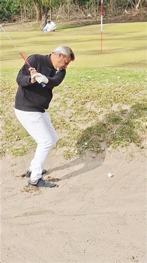 get in 🙏 #golfgear #seniorliving #passion #fyp #nature #foryou #golfskill #golfjourney #lifestyle