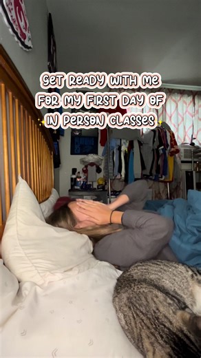 Get Ready with Me for College: First Day Essentials