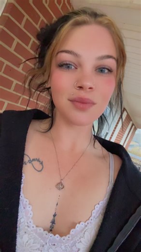 Good morning princesses #manifest #trending #fy #fyp #Biscoitocut