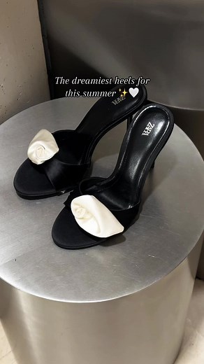 Dreamy satin heels for summer 🤍✨ #fashion #classystyle #elegantstyle #styleinspo