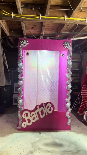 Jenny Rist (@judokittenjenny)’s videos with ROCKIN’ AROUND THE CHRISTMAS TREE - BRENDA LEE