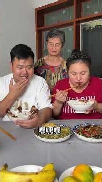 I've already eaten all the meat on your tight chicken bones