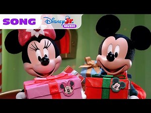 Mickey and Minnie's Holiday Songs: Christmas "Jolly Ol' St. Nick"! 🎄🎅 | ‪@disneyjr‬​