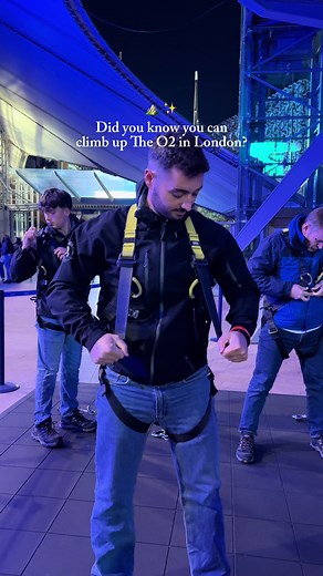 Experience the Twilight Climb at The O2 in London