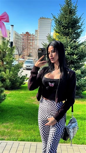 Inst: miss_official_fa