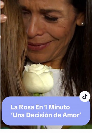 #LaRosaEn1Minuto 🌹: Edelmira quiere ir al concierto de #OneDirection sin imaginar que una pesadilla está por desatarse 😱 #UnaDecisiónDeAmor #LaRosaDeGuadalupe, lunes a viernes 7:30 p. m. MEX #ConLasEstrellas #Originales