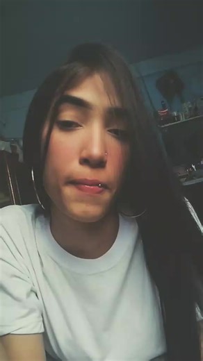 Videos de 𝓨𝓮𝓷𝔂𝓪 (@yemaya.ross) con “sonido original - Wilky”