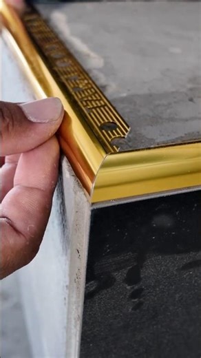 install trim golden edge on stairs
