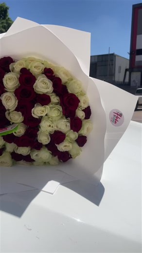 Choosing the Best Roses: Tips for Lasting Bouquets