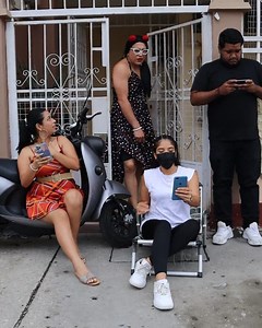 2.4M views · 33K reactions | Como cuando medio barrio tiene tu clave del wifi  | El team de la palominha | Facebook