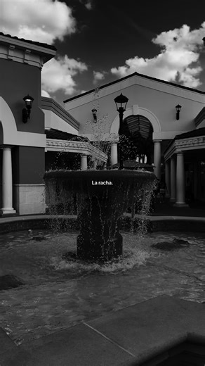 La Racha: The Comfort of Connection