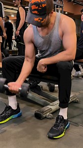 Just another day in Dubai🇦🇪 gym 🥹🤪Follow Adeel Chaudry for more videos #adeelchaudhry #dubai | Adeel Chaudhry