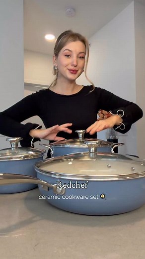 @redchef_cookware 🥘 The Redchef cookware set features a natural ceramic coating that is free from Teflon, lead, and cadmium, ensuring safety✔️ 🔎 Copy the link to this cookware set: https://dada.link/0KxY9d The high-quality stainless steel base of Redchef makes this cookware suitable for all types of stoves After cooking, gently wipe and rinse with water; the pot is also dishwasher safe. However, if you want to extend the lifespan of the coating, hand washing is recommended 🧽 🍳 The lid is des