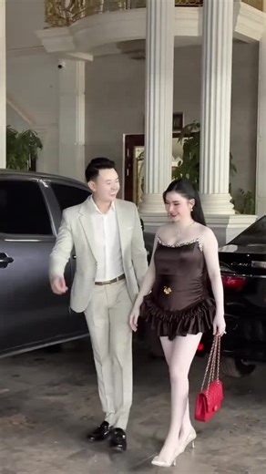 putri32_ (@putri32.__)’s videos with suara asli - DJ JELLY