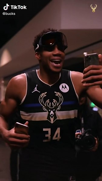 Dance like a Champ 🕺