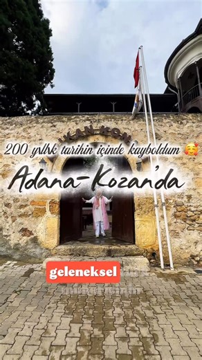 Aliye Nilay Süzen 💎 on Instagram: "📍🦢 Adana’nın ruhunu hissedeceğiniz o konakta konakladım 🫶💃🏻Kaldığımız oda o kadar özeldiki adeta kendimizi geçmişte hissettik 💎1890’lı yıllarda yaptırılan Arıkan Konağı görülmeye değer. Üst katında bulunan cumbalar ile şehri gözaltında tutan gizemler içinde bir bina. Arıkan Konağı’nın muhteşem görünüşü geçmişte bütün Çukurova’da dilden dile dolaşırdı. Bugün ise endamlı görüntüsü ve tarihe ışık tutan mimarisiyle Butik Otel ve Restoran olarak konuklarını a