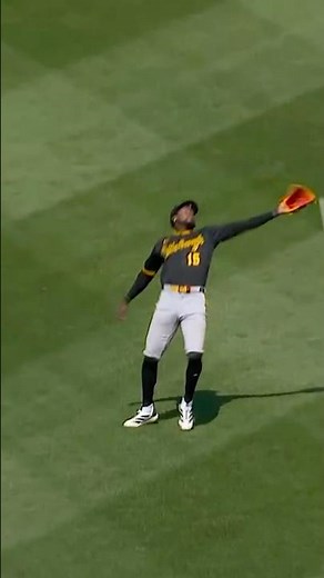 Oneil Cruz COST the Pirates FOUR Runs… 😬