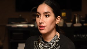 De coiffeuse des Kardashian à la tête d’un empire capillaire : l’incroyable parcours de Jen Atkin