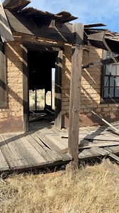 21K reactions · 1.8K shares | A Bride On Each Side Of The Border. Old West Weirdness #DidYouKnow #tombstone #MustSee #oldwest #historyfacts #history | Jeff Schreckler | Facebook