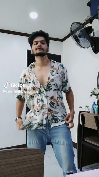 NEPALI song wow dancing #trending #viral #tiktok