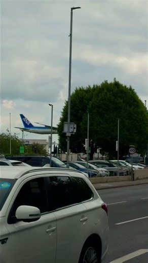 ANA airways Boeing 777-381 coming from Tokyo to landing Heathrow Airport London ￼