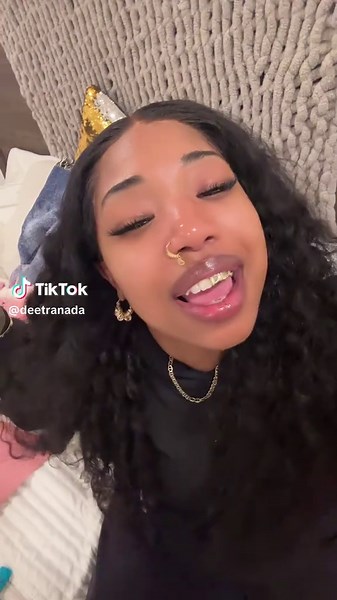 deetranada (@deetranada)’s videos with Stayed down - mkt.audioss