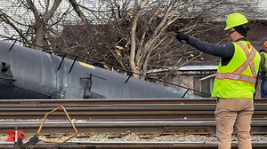 Crews await crane to pick up derailed rail cars in Worcester