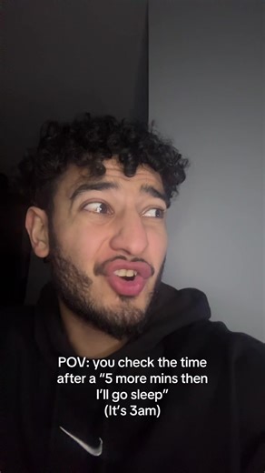 Understanding Doomscrolling and Its Effects on Sleep