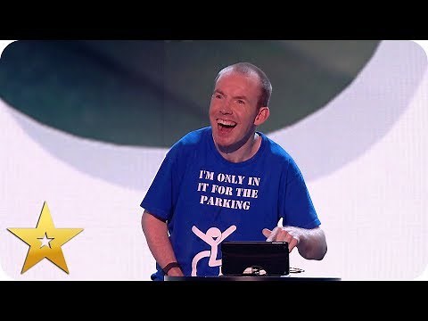 Lost Voice Guy leaves audience HOWLING with cheeky jokes | BGT: The Champions