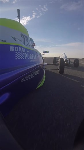 Hot pursuit… think he ever made the pass?! #SCCA #FormulaFord | Royal Purple