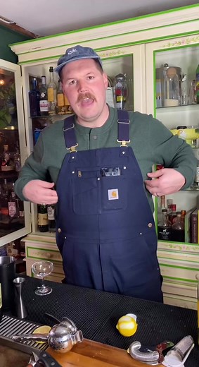 Daiquiri, an easy cocktail you need to know #daiquiri #rum #cocktail #mixologist #mixology #carhartt #newengland #bartok #fyp #tiktok