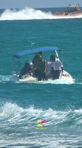 9.9K views · 55 reactions | SINKING FAST!! #haulover #hauloverinlet #boats | BoatSnaps | Facebook