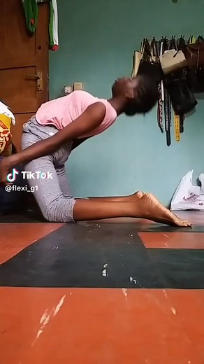 Finally got it#triplefold#flexibility #contortion #stretches #Godbless #gratefulheart #gratefultoGod