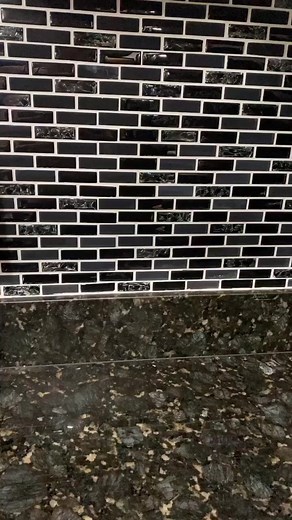 #quarantine #lonelychair #chairchallege #greenscreen #foryourpage #fyp #coronavirus #drunkmoms #reallifeathome