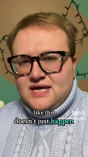 It’s official: Brett Cooper is leaving the Daily Wire. This is all the proof I need to call it now. #brettcooper #thecommentsection #dailywire #benshapiro #candaceowens #greenscreen