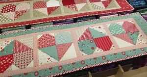 How To Make A Valentine’s Day “Sweetheart” Table Runner
