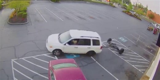 Man's attempt to tow car goes terribly wrong in Washington state