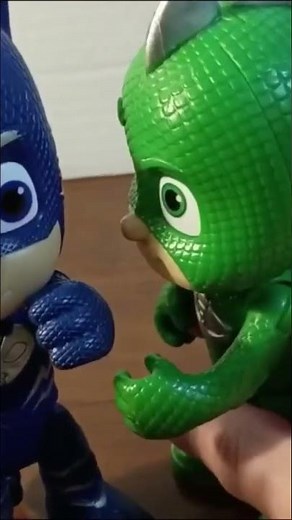 Catboy Gets Distracted by Night Ninja! #pjmasks